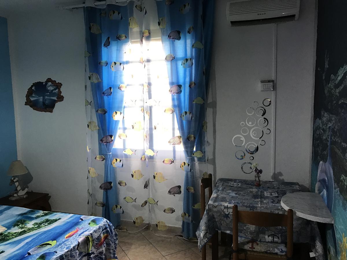 La Maddalena  Acquamarina B&B المظهر الخارجي الصورة